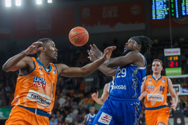 位列第二 位列第二