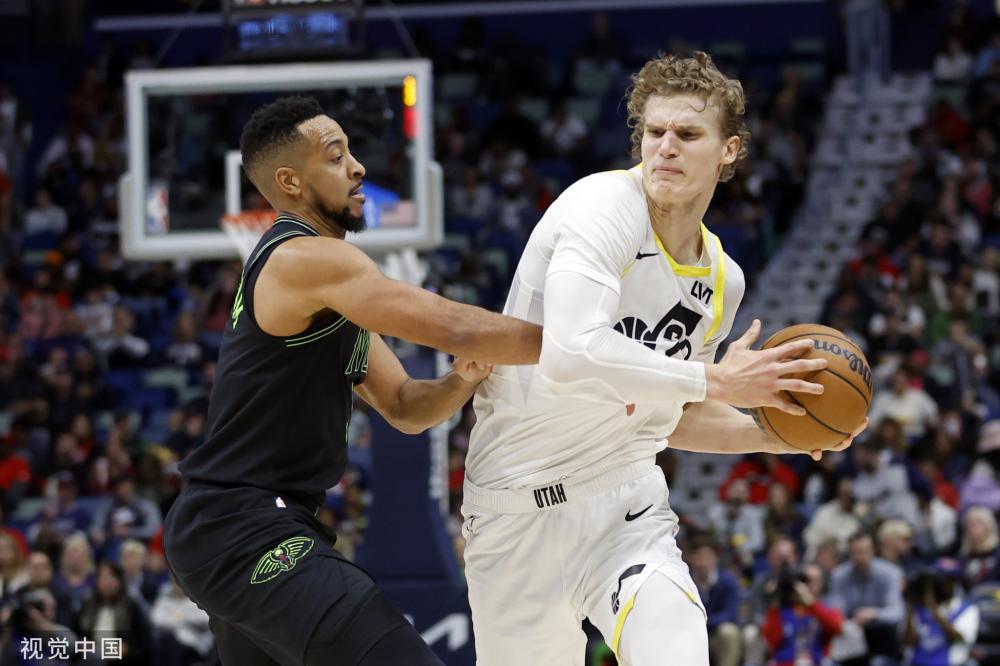 中国足球的 中国足球的